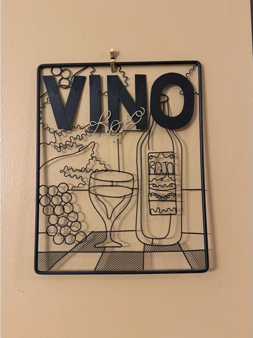Vino Metal Wall Decor